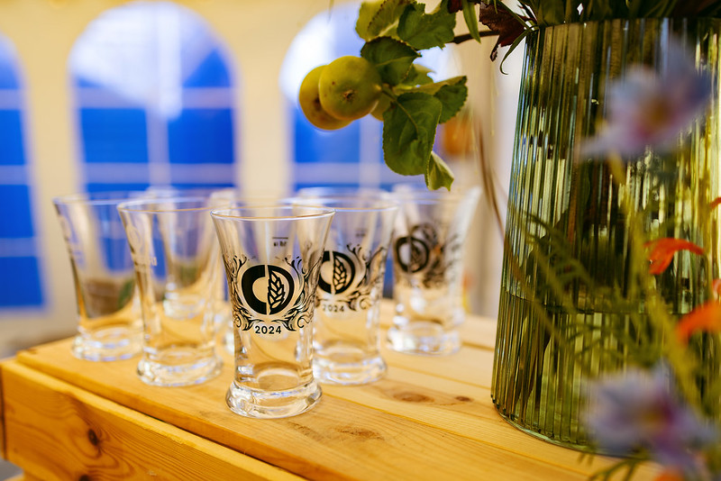 53898253897 692C9c1e0b C