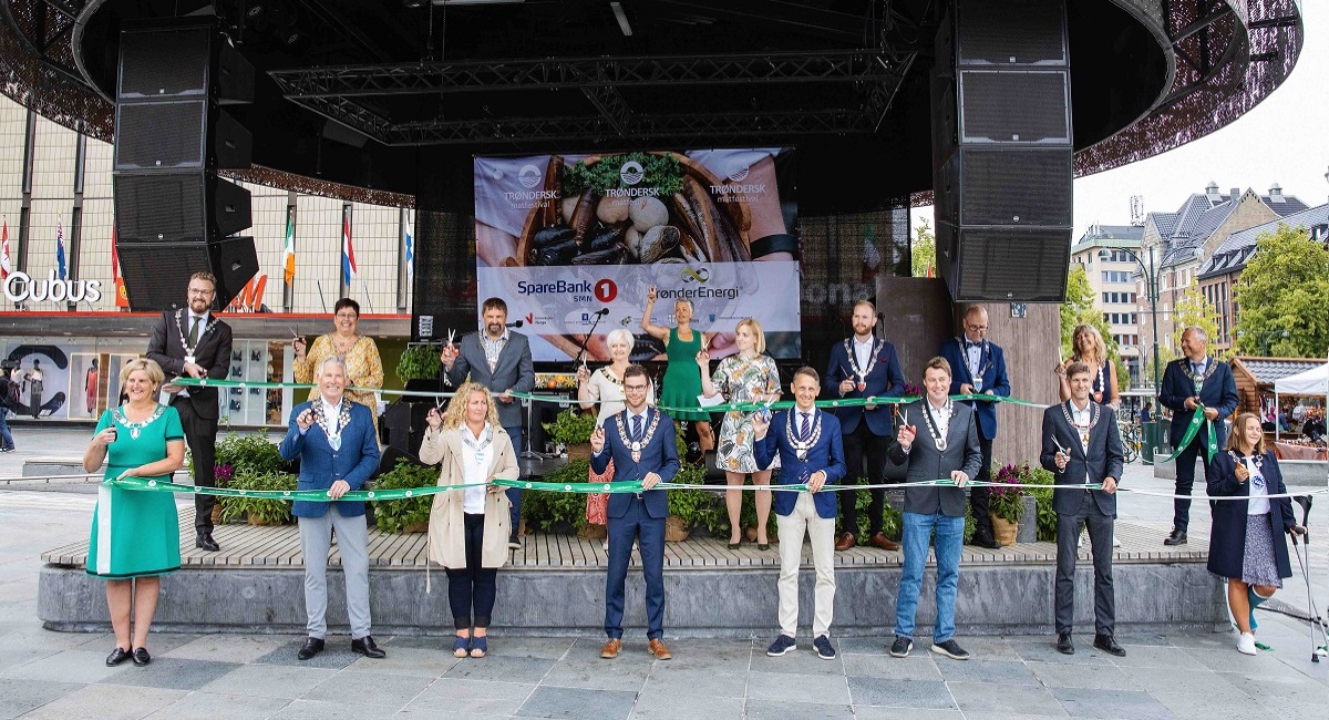 650 1200 True True 1 95 Fileshare Filarkivroot Matfestivalen Bilder Snorklipping Matfest2020 Photowillee Wright 107A1649 Ed 1200X650 Jpg