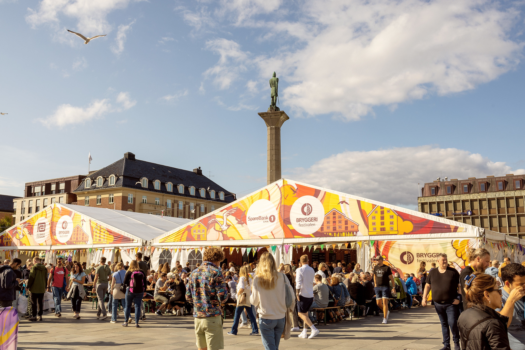 53899067369 39999385E0 K